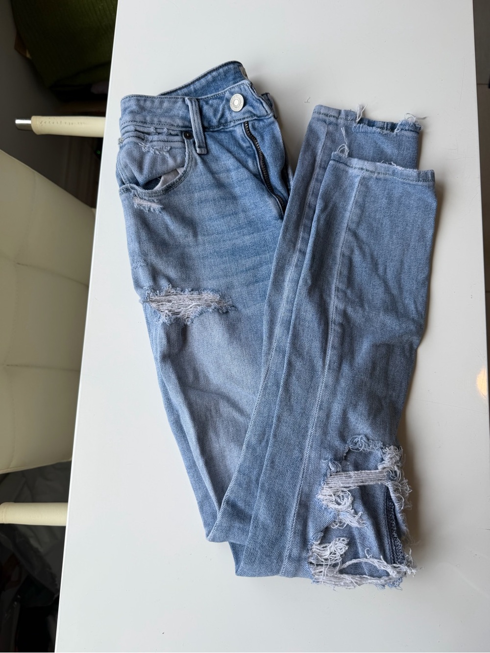 Abercrombie & Fitch Light Wash Ripped Skinny Jeans